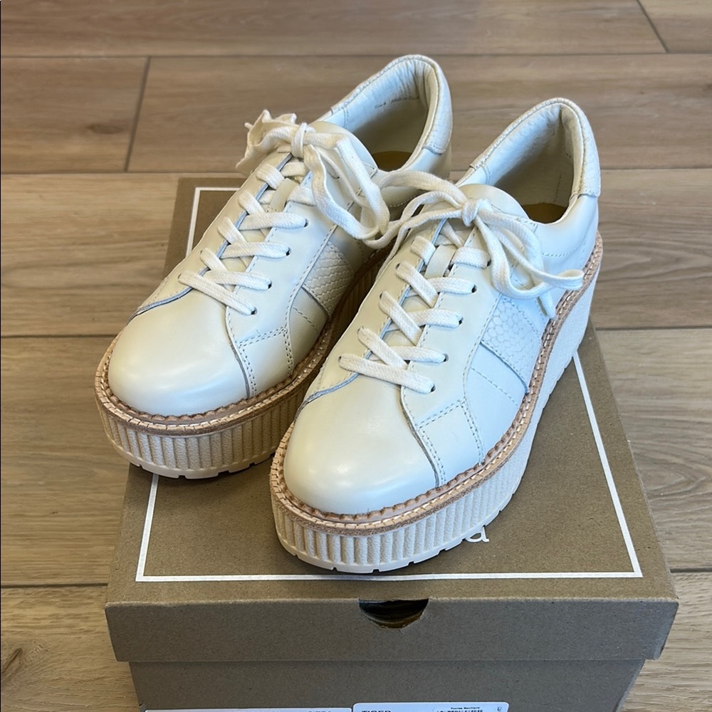 Women's Cream Platform Sneakers